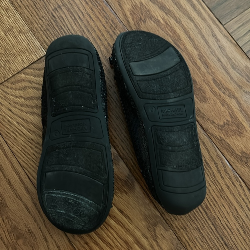 Michael Kors girls dress shoes - Picture 5 of 5